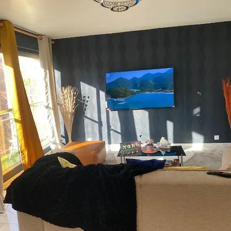 Appartamento Logement Entier+ Jardin Privé Et Parking 2places Rouen
