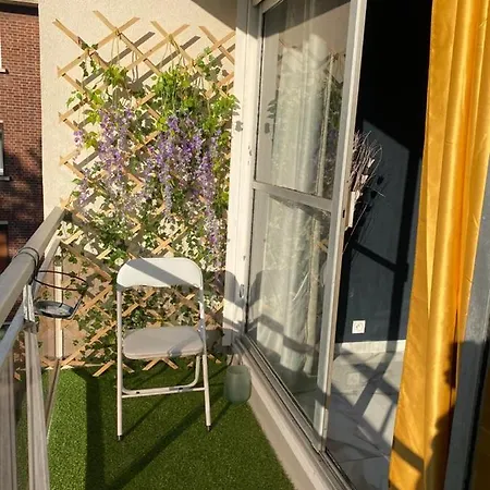 Logement Entier+ Jardin Privé Et Parking 2places